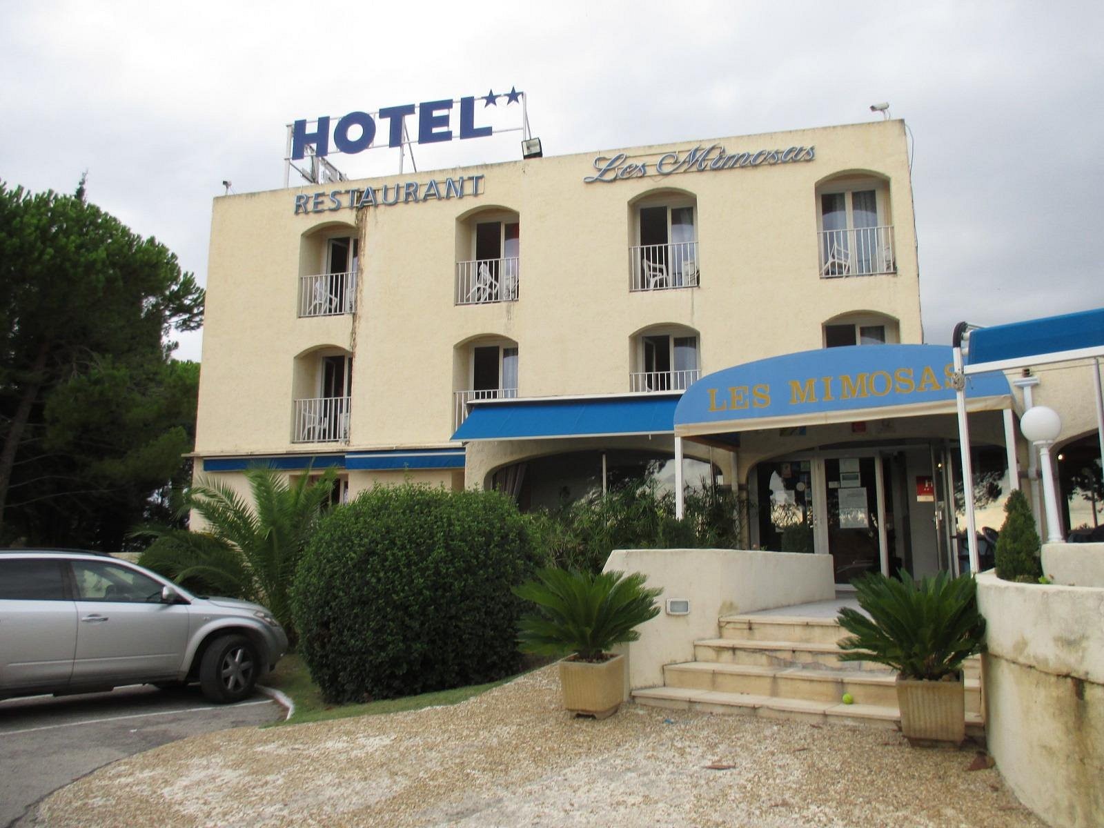 Hôtel Les Mimosas, Hôtel à Lunel