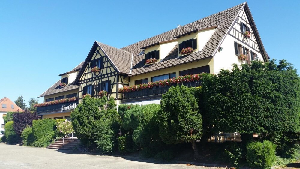 Logis Hostellerie Reeb, Hôtel à Marlenheim