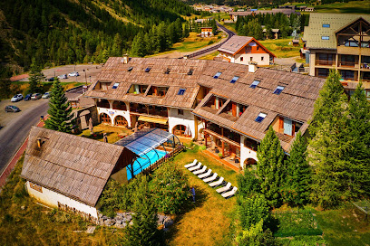 Logis Hôtel La Ferme De L'izoard & Spa Hôtel à Arvieux
