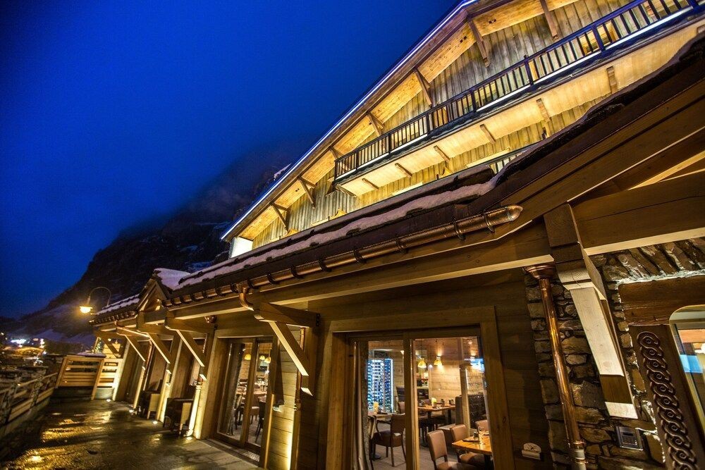 Hôtel Restaurant Le Samovar, Hôtel à Val-d'Isère
