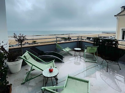 Logis Hôtel Beau Rivage, Hôtel à Luc-sur-Mer