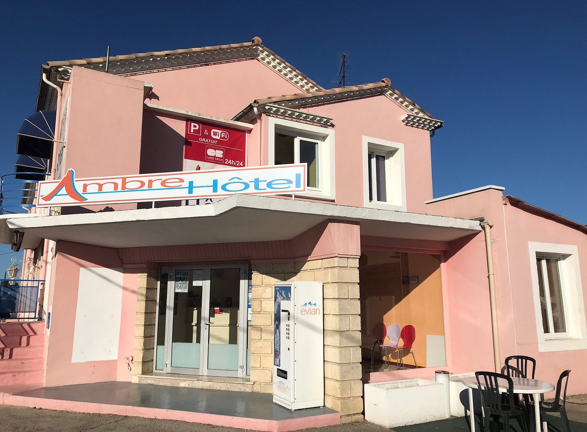 Ambre Hotel, Hôtel à Lunel