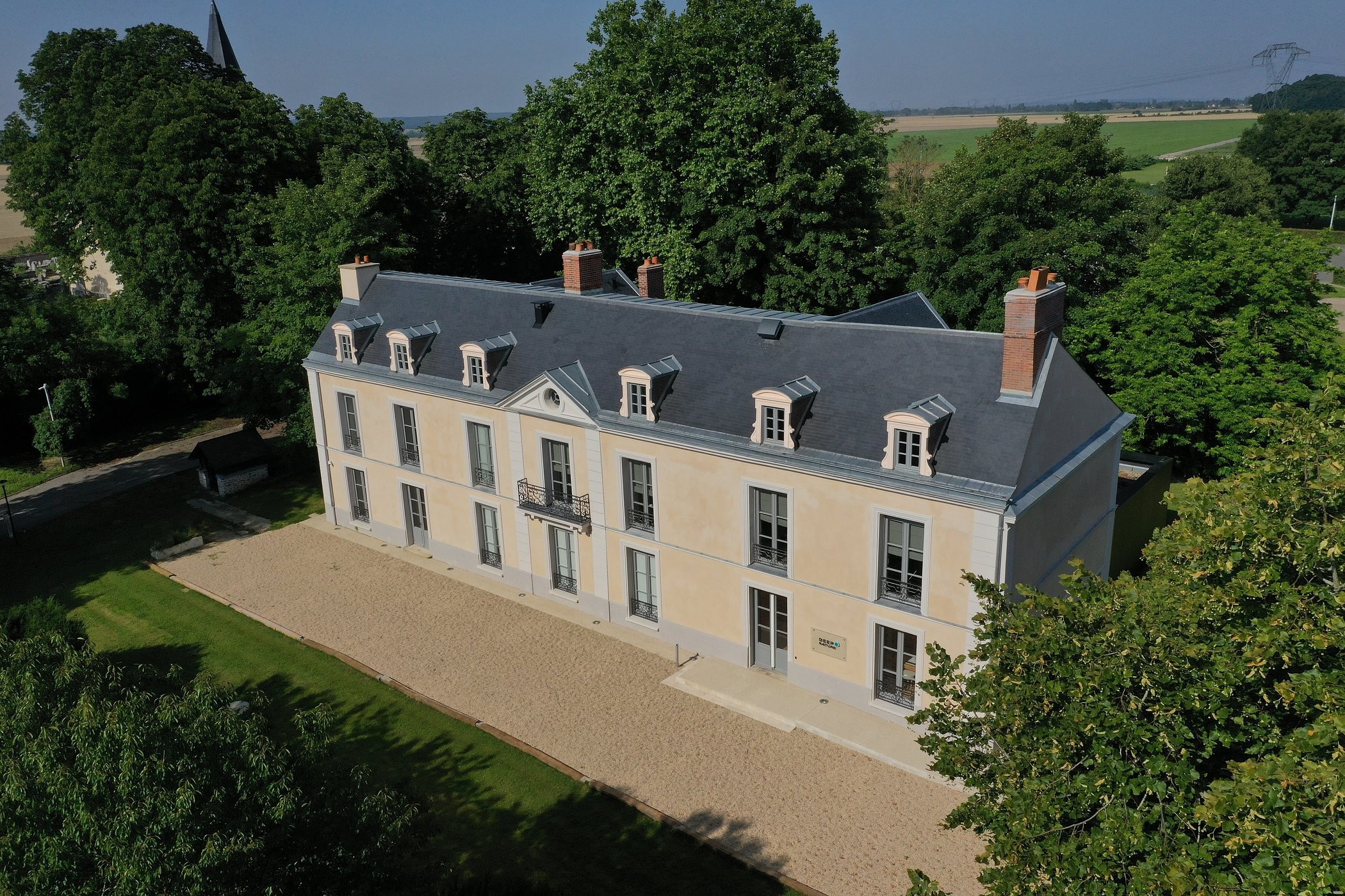 Mercure Demeure De Campagne Parc Du Coudray, Hôtel au Coudray-Montceaux