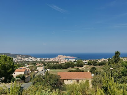 Résidence Les Lauriers Blancs, Résidence Hôtelière à Monticello
