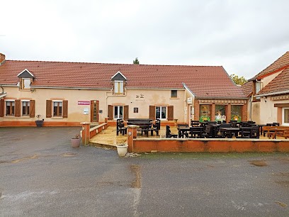 Auberge de Saint Fergeux, Hôtel à Blancs-Coteaux