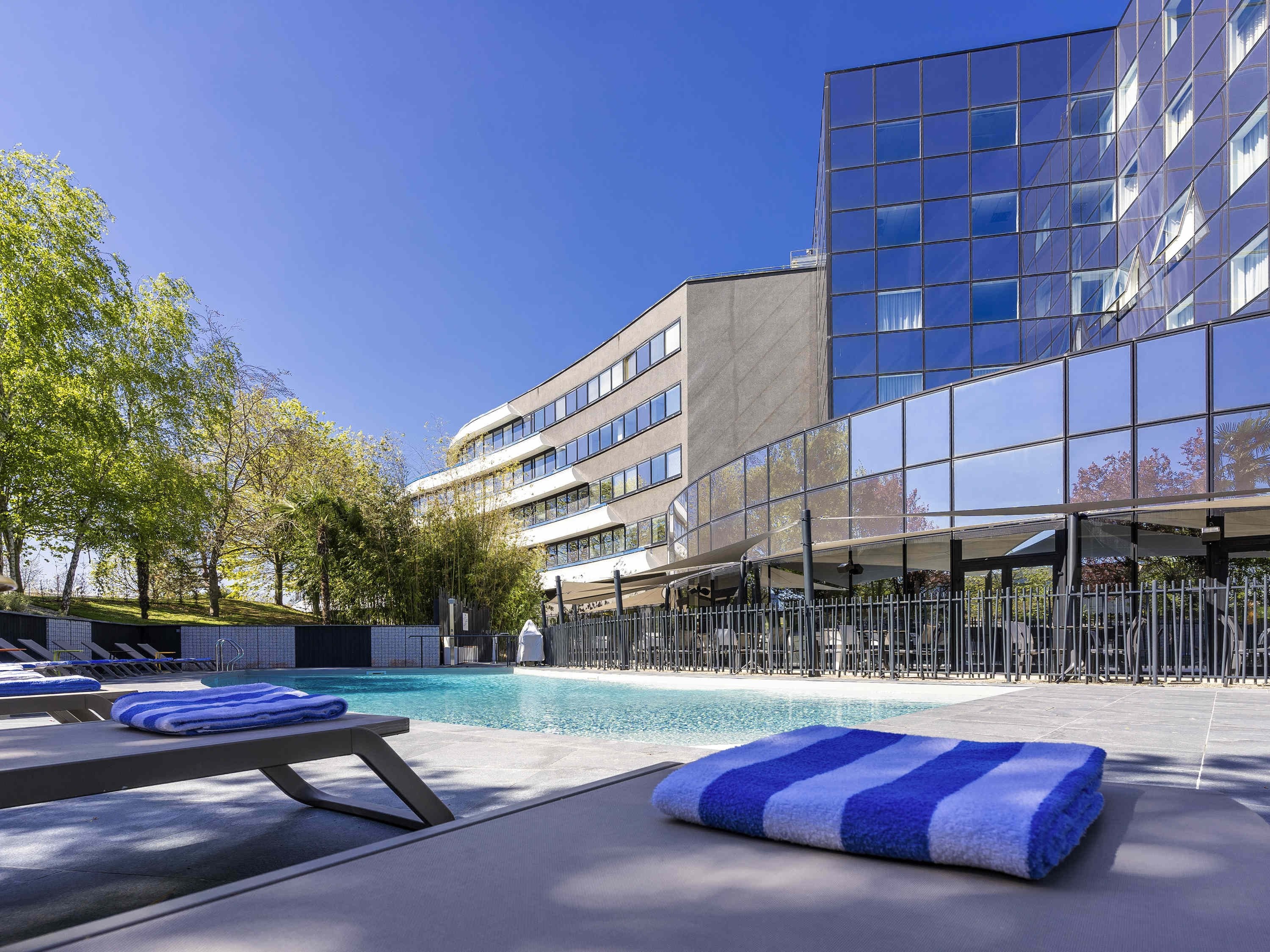 Novotel Poitiers Site Du Futuroscope, Hôtel à Chasseneuil-du-Poitou