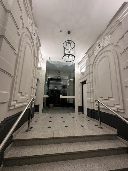 GOLDEN RESORT, Hôtel à Boulogne-sur-Mer