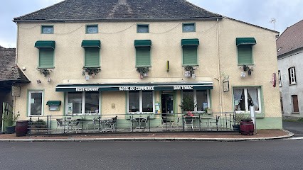 Logis Hôtel du Commerce, Hôtel à Joncy