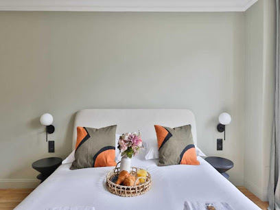Modern Apartment - 1Br/4P - Canal St-Martin - Belvilla By Oyo Hôtel à Paris 10