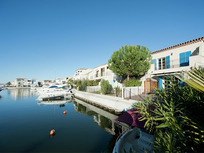 Villa À Aigues-Mortes Avec Vue Sur La Marina- Belvilla By Oyo Hôtel à Aigues-Mortes