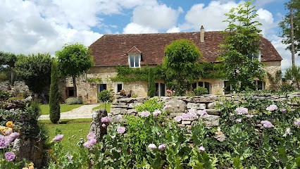 Les Gîtes De Merquey Haut, Hôtel à Montvalent