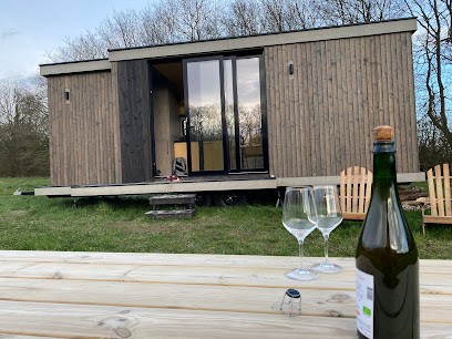 Parcel Tiny House I Ferme De Beaulieu, Hôtel à Vibraye