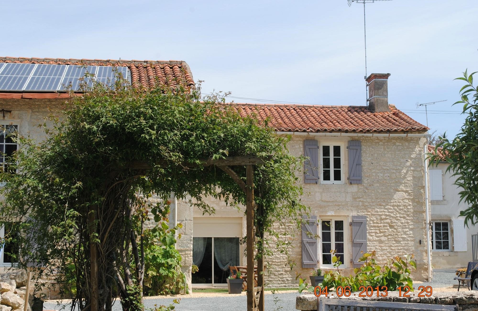 La Poussardiere, Hôtel à Mouzeuil-Saint-Martin