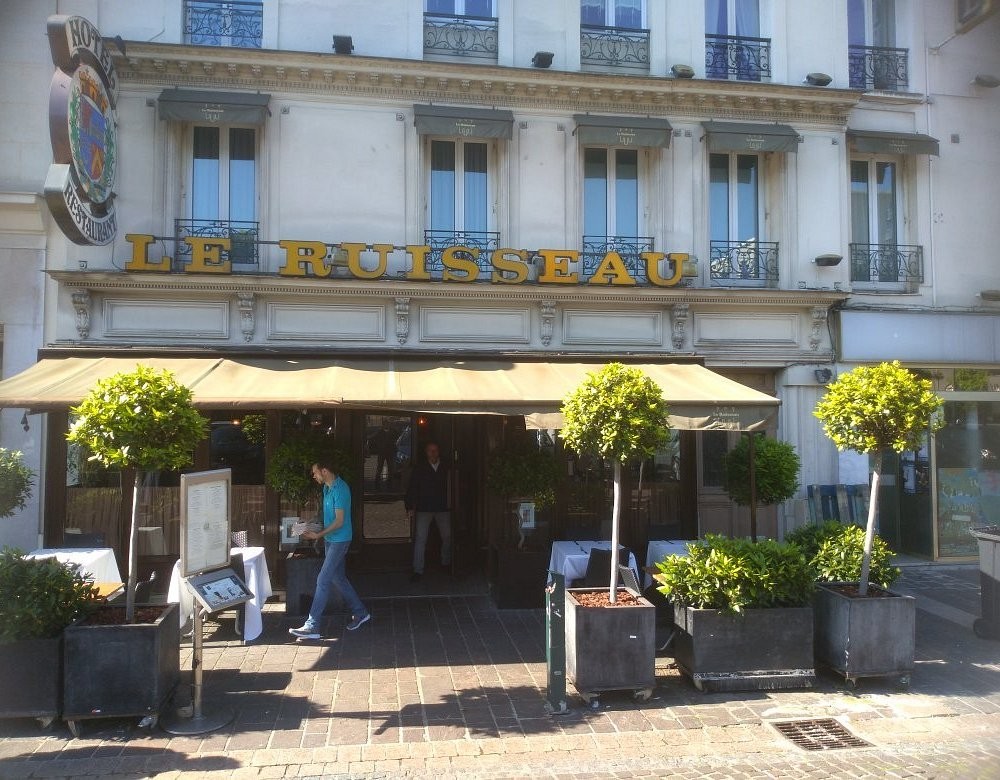 Le Ruisseau Hotel, Hôtel à Saint-Mandé