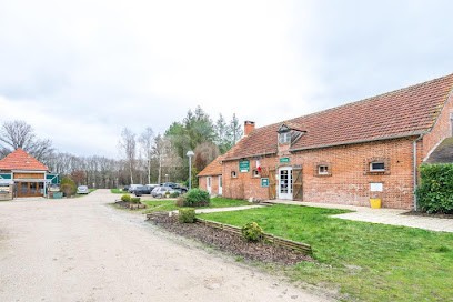 Auberge De Villechaume, Hôtel à Sennely