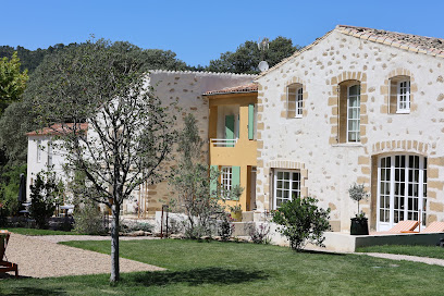 Domaine Robert Hôtel à Rognes