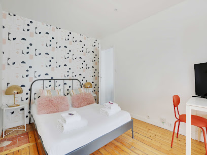 Charming Appartement - 1Bd/4P - Batignolles - Belvilla By Oyo Hôtel à Paris 17