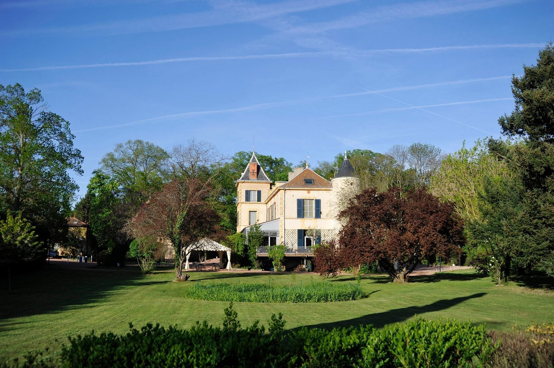 Château De Champlong, Hôtel à Villerest