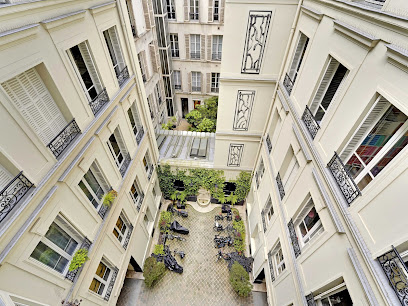 Pleasant Studio - 2P - Near Tuileries/Louvre - Belvilla By Oyo Hôtel à Paris 01