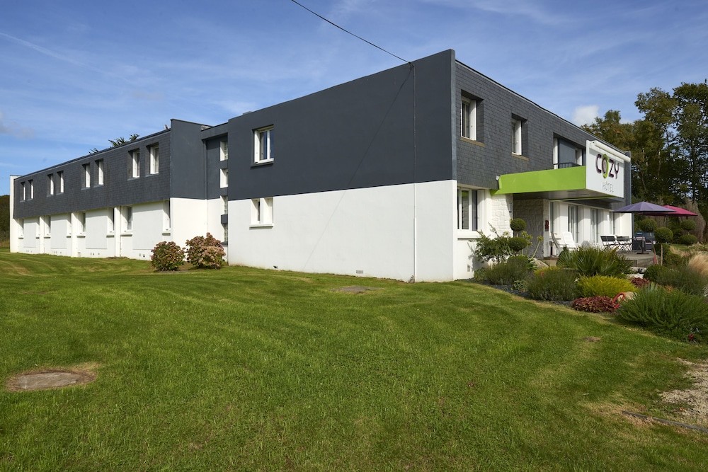 Logis Cozy Hôtel, Hôtel à Plouigneau