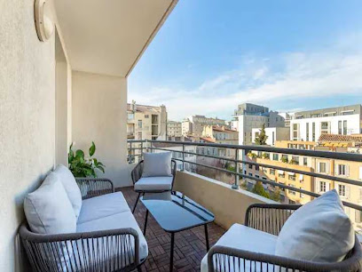 Magnificent Modern 2 Bedrooms Apartment - Castellane District - Belvilla By Oyo, Hôtel à Marseille 08