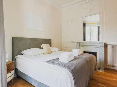 Beautiful Apt - 2Bd/6P - Beaugrenelle - Belvilla By Oyo, Hôtel à Paris 15