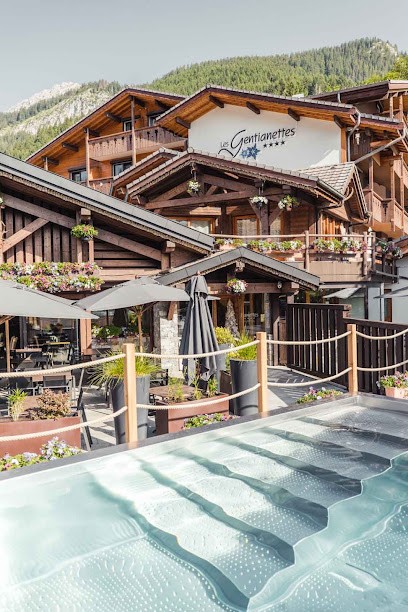 Les Gentianettes Hôtel Restaurants & SPA - The Originals Relais, Hôtel à La Chapelle-d'Abondance