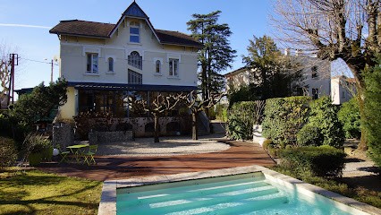 Hôtel _ L'Orée Du Parc, Hôtel à Romans-sur-Isère