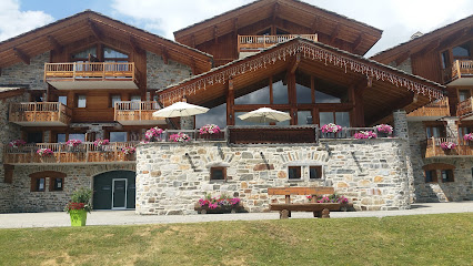 Résidence Le Planica Avec Piscine Pied Des Pistes Résidence Hôtelière à Montvalezan
