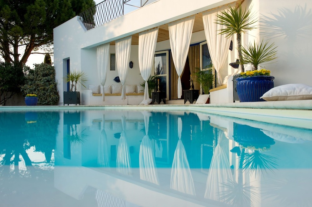La Villa Majorelle, Hôtel à Pertuis