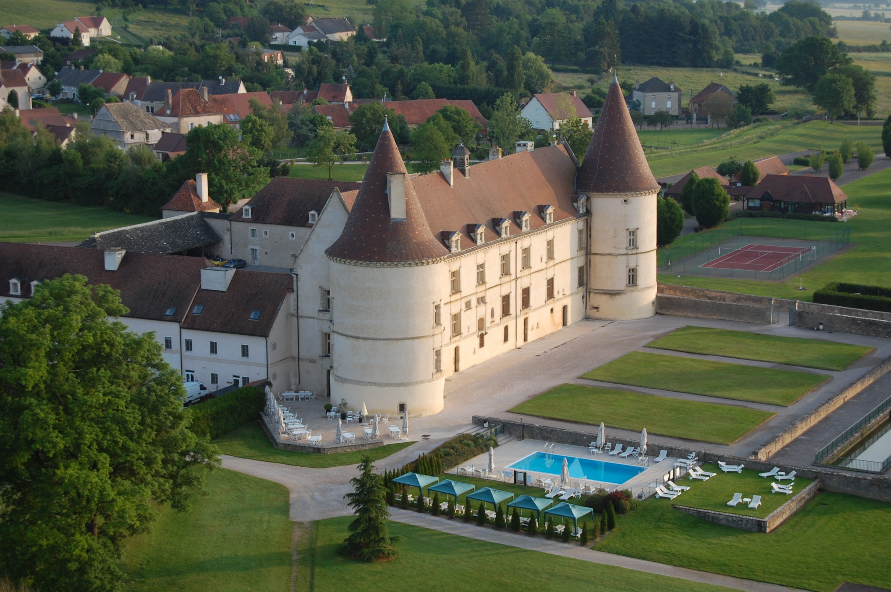 Hôtel Golf Château De Chailly, Hôtel à Chailly-sur-Armançon