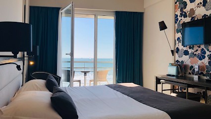 Hôtel & Spa Les Roches Noires, Hôtel aux Sables-d'Olonne