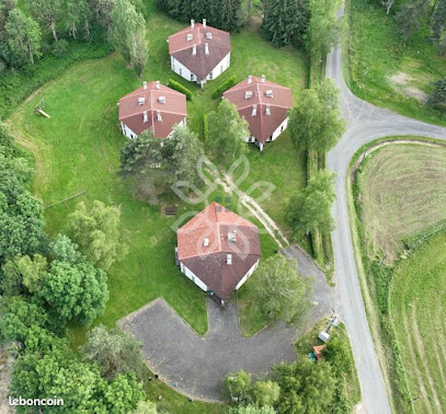 Les Gîtes Du Bois De Chelles | Auvergne | Chaise-Dieu | Haute-Loire | Hébergement Hôtel à la Chapelle-Geneste