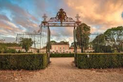 Hôtel & Events Du Château Lacaze Hôtel à Aiguillon