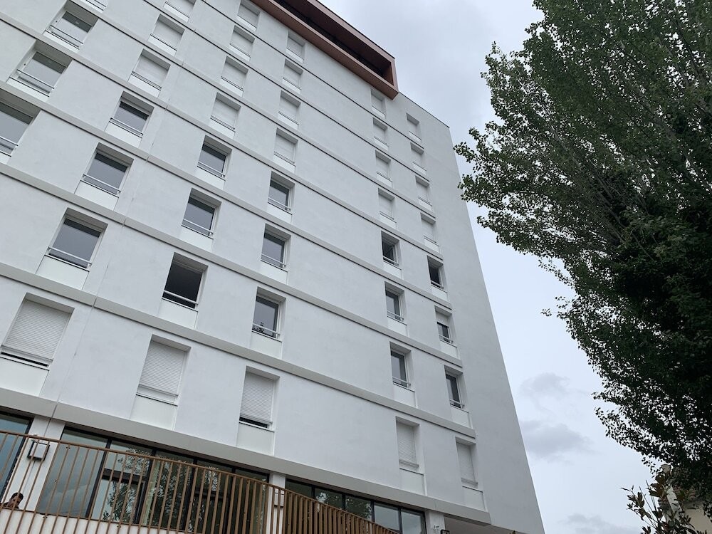 Moov'Appart Hotel Clichy, Hôtel à Clichy