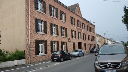 Hôtel L'Industrie, Hôtel à Givet
