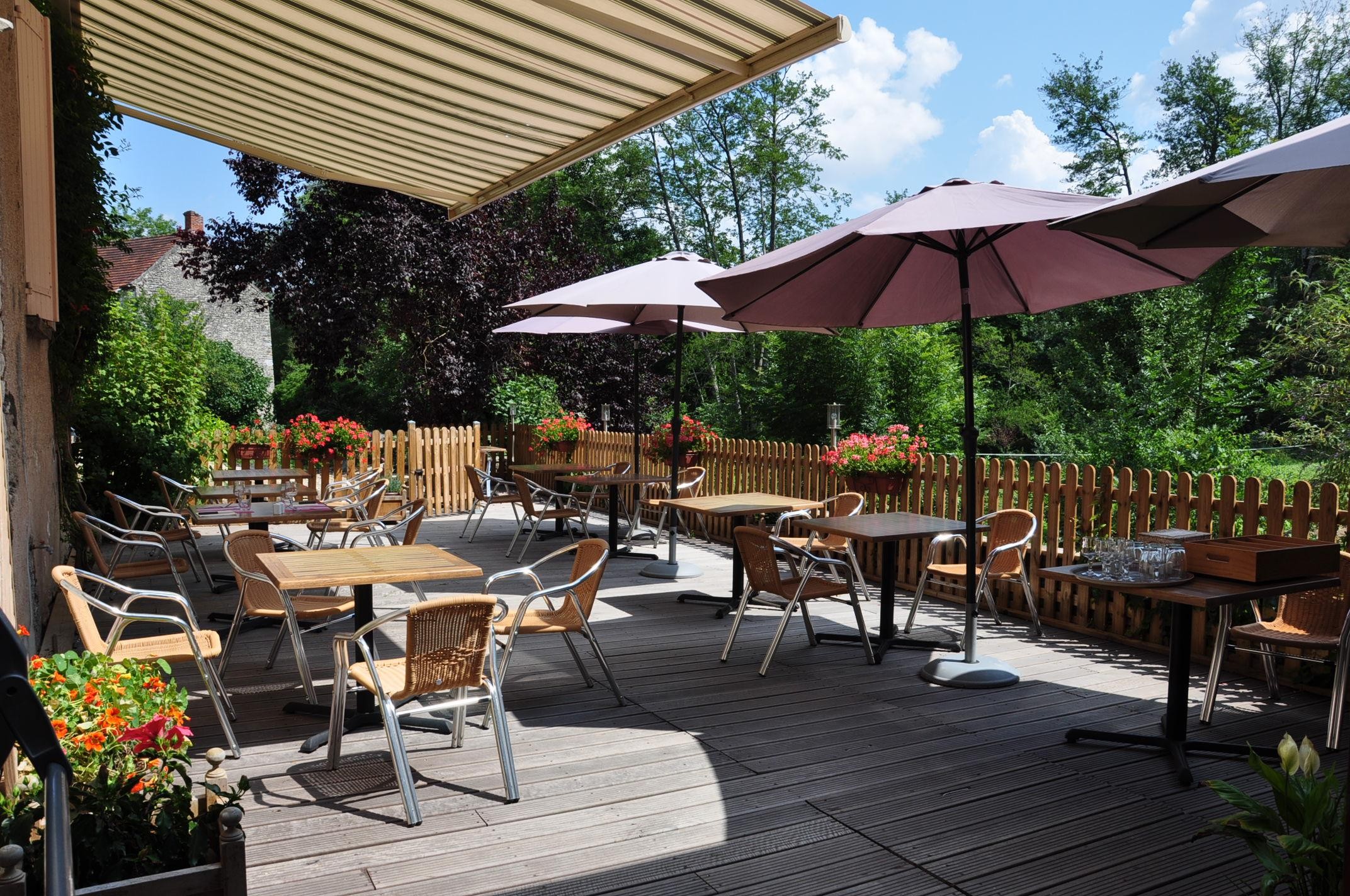 Auberge Du Moulin, Hôtel à Sainte-Vertu