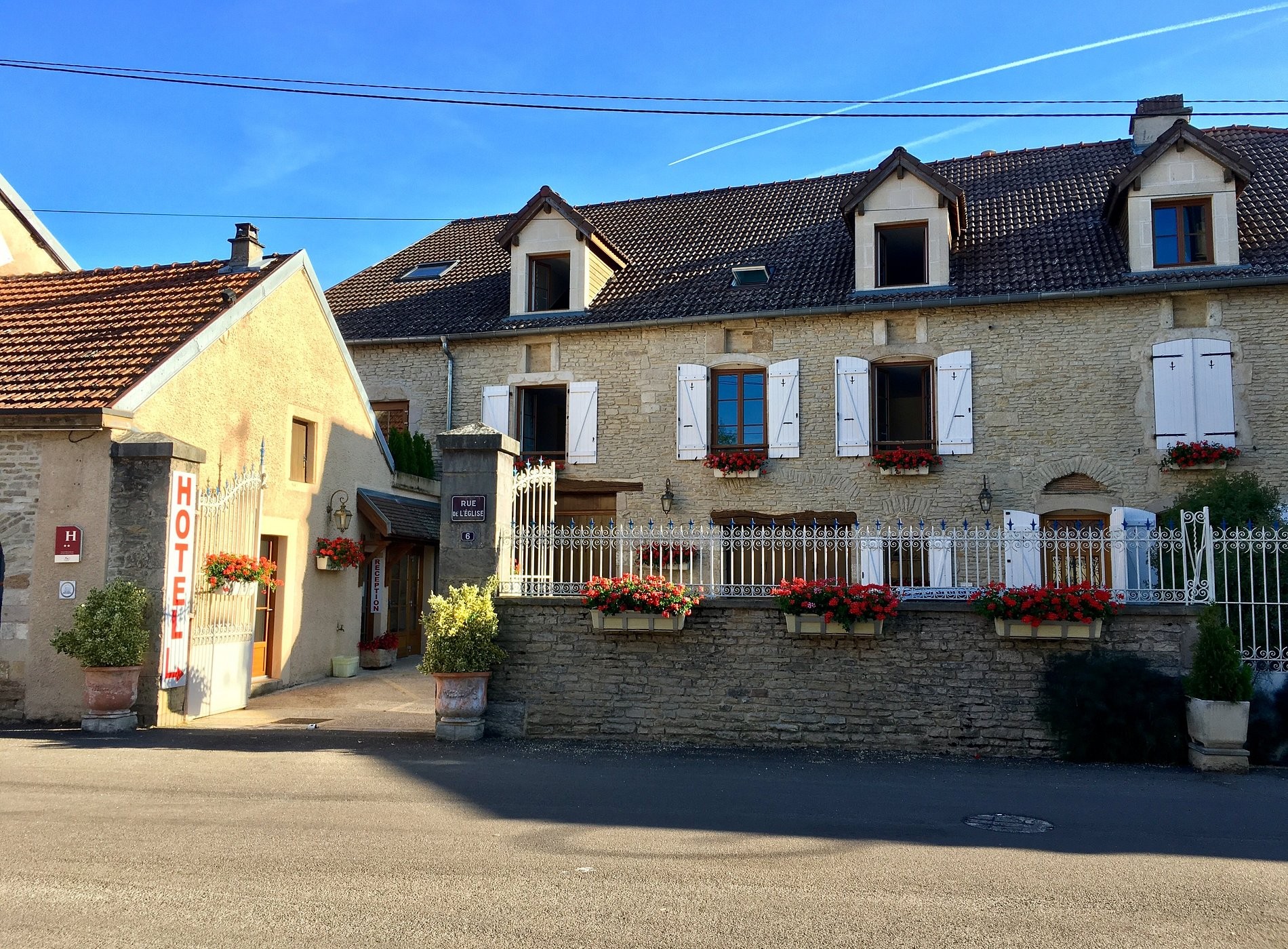 Le Vauxois, Hôtel au Montsaugeonnais