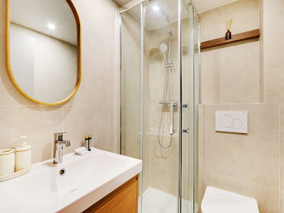 Cosy Studio With Ac -2P- Sacrã©-Coeur Montmartre - Belvilla By Oyo Hôtel à Paris 18