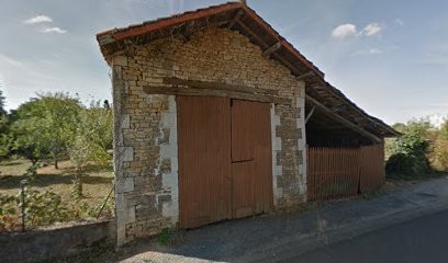 Owl Gites, Hôtel à Ruffec