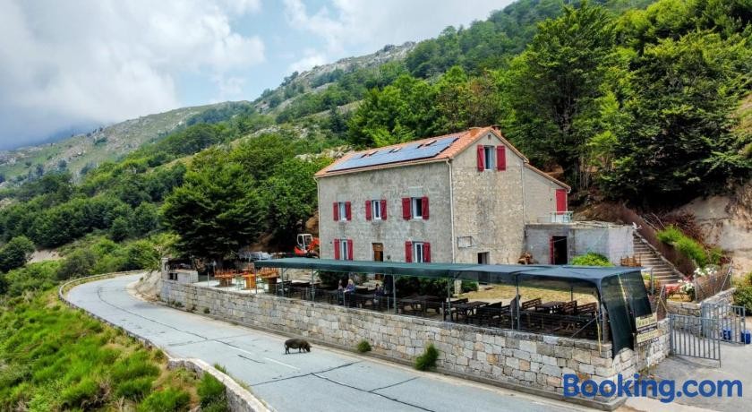 Ferme Auberge Du Col De La Vaccia, Hôtel à Olivese