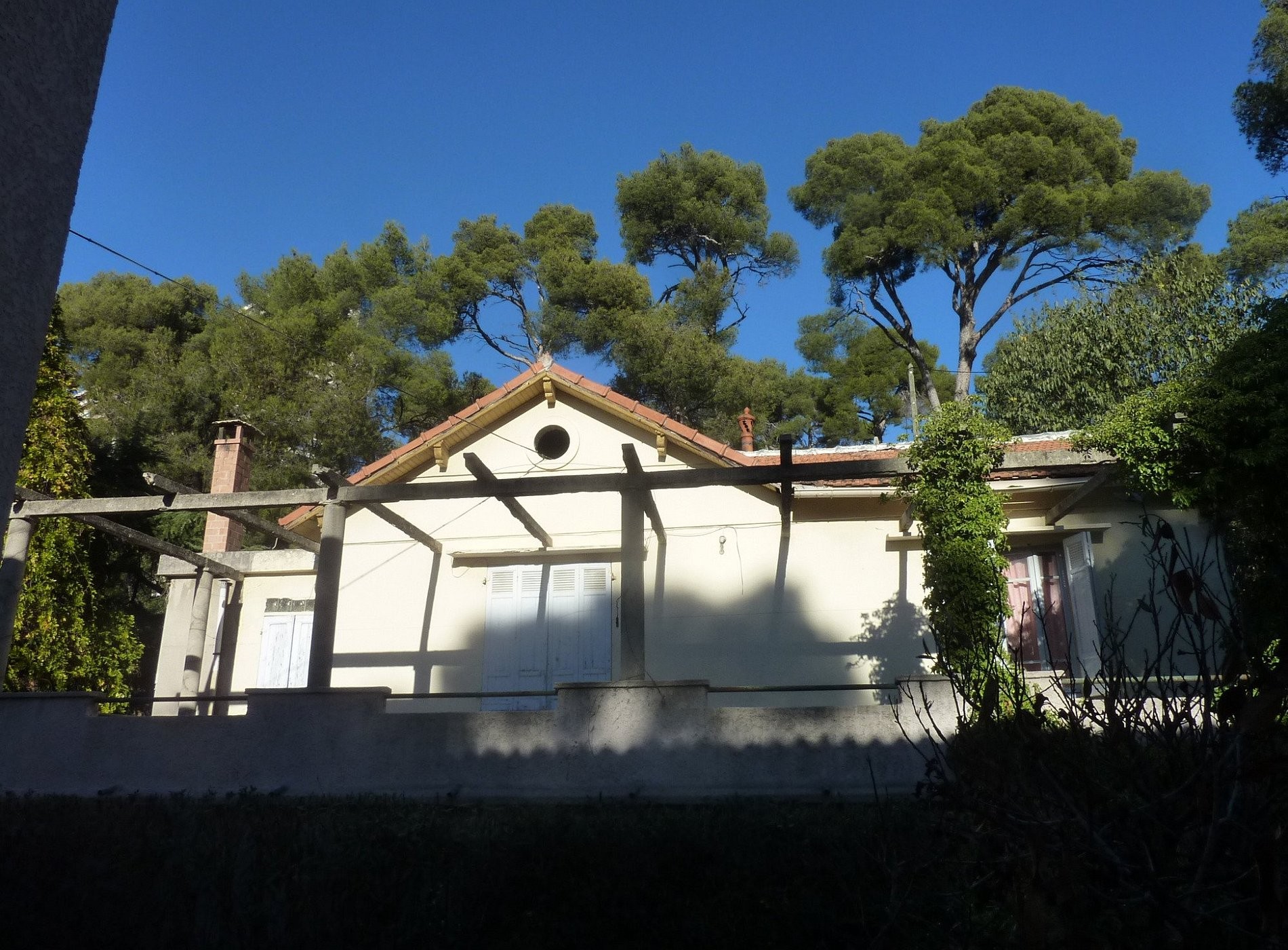 Hôtel Du Rocher, Hôtel à Marseille 09