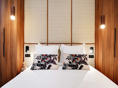 Luxury In The Heart Or Paris-Notre Dame - Belvilla By Oyo, Hôtel à Paris 05