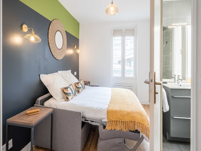 Bright Apartment - 3Bdr/6P - Parc Des Buttes-Chaumont- Belvilla By Oyo, Hôtel à Paris 20