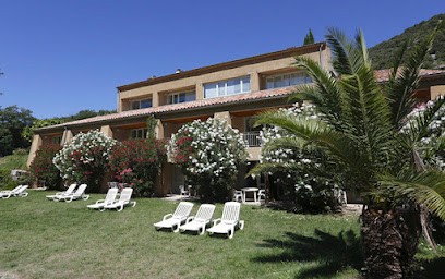 Résidence Le Domaine De Chames - Vacancéole, Résidence Hôtelière à Vallon-Pont-d'Arc