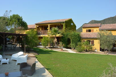 Chambres D'hotes Aude : Le Jardin Des Gorges Hôtel à Belvianes-et-Cavirac