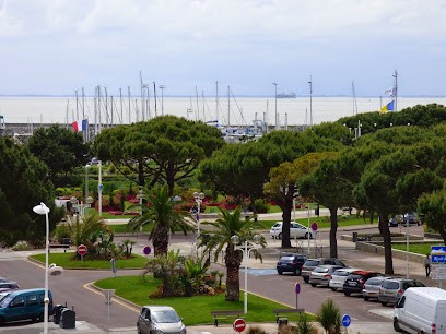Le Crystal Hôtel, Hôtel à Royan