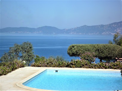 Hôtel Céline, Hôtel à Coti-Chiavari