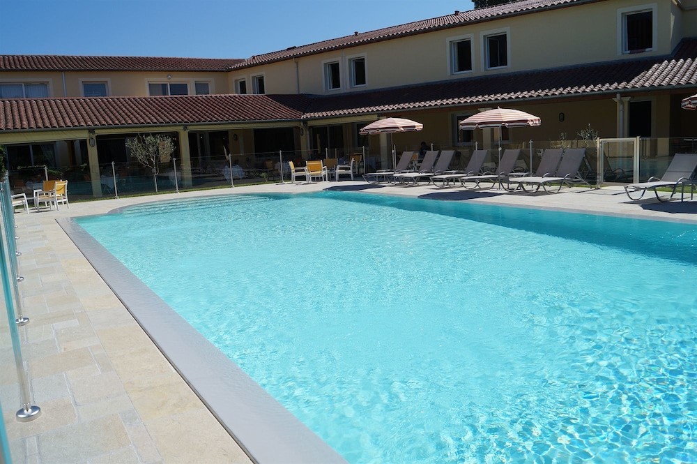 Hôtel Restaurant La Martinière, Hôtel à Montélier