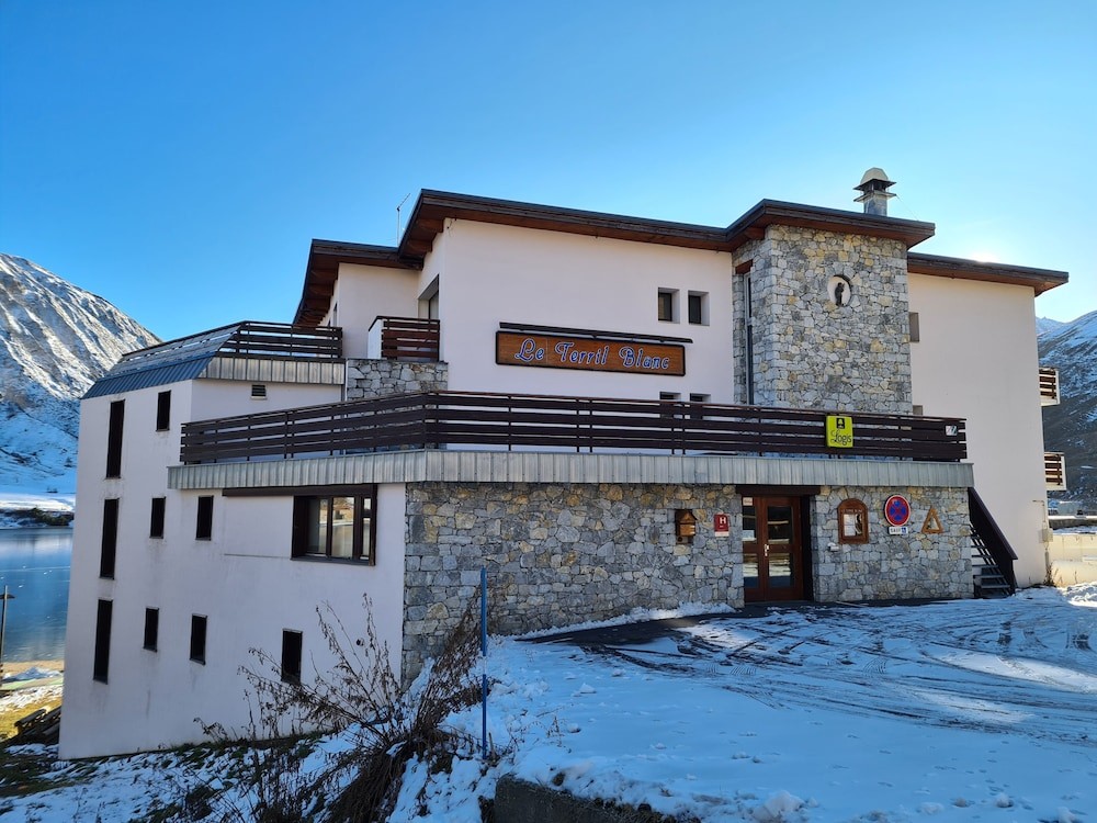 Logis Hôtel Le Terril Blanc, Hôtel à Tignes